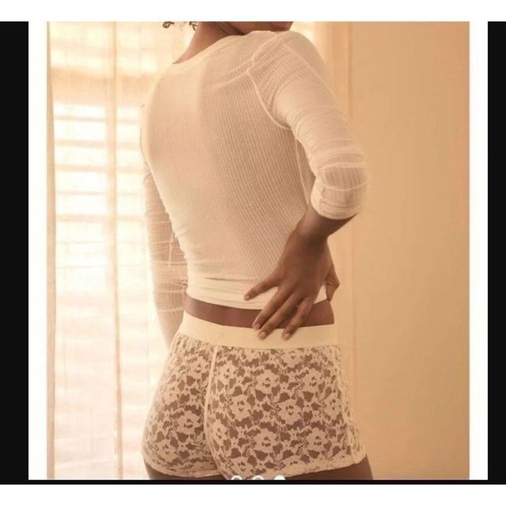 New women's XL By Anthropologie mesh lace boy shorts in Ivory White - Picture 3 of 4